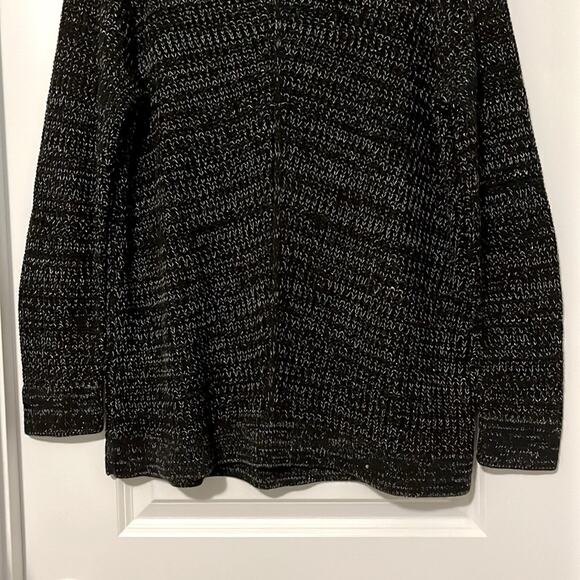 ⚡️ 3 for $20 ⚡️ Apt. 9 Metallic Black Tunic Sweater - Picture 3 of 8